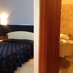 Classensis Ξενοδοχείο Ραβένα
